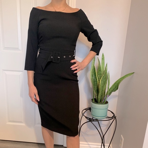 🖤 Elegant Black Dress 🖤 - Picture 1 of 4